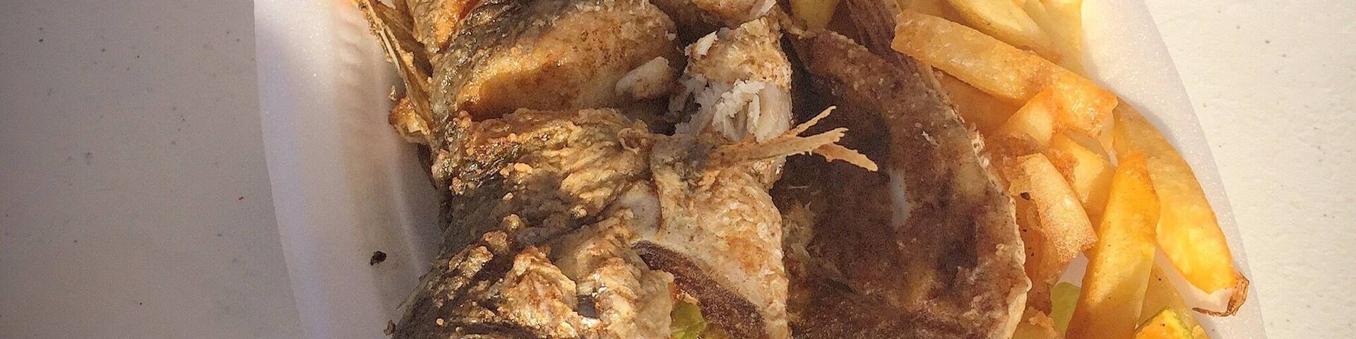 You can get some really fresh seafood here.