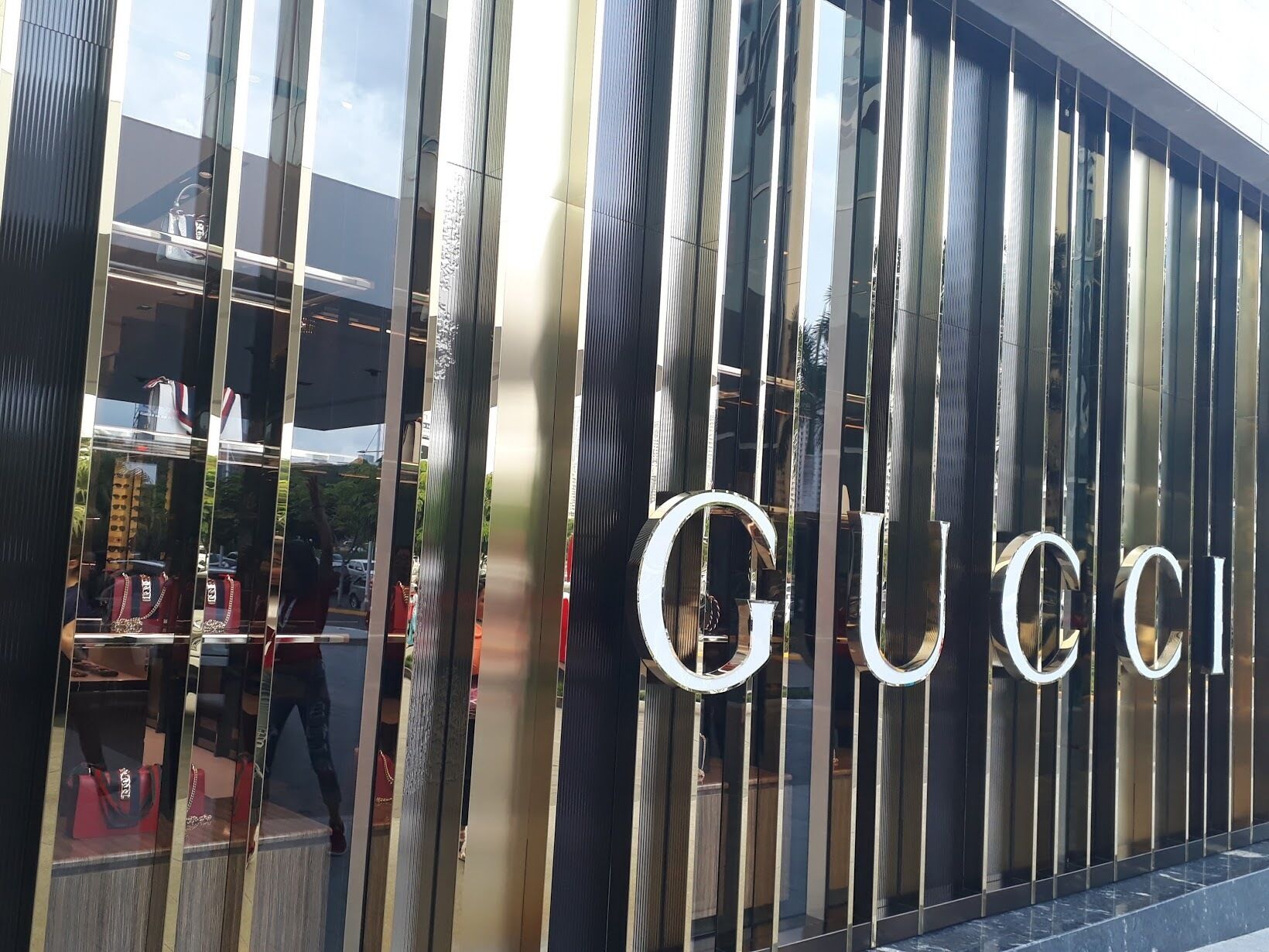 You can find Gucci at Luxury Avenue at Multiplaza Mall in Panama City. #LuxuryShopping #LifeatExpedia  #PanamaCity