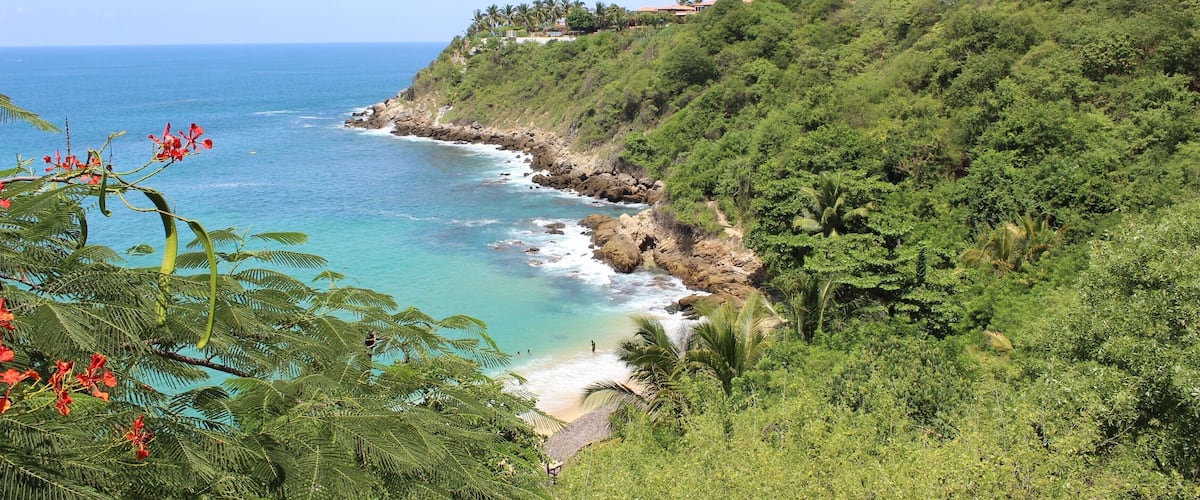 This beautiful white-sand beach can be found at the bottom of a steep slope of stairs. The best views are here before walking down to the beach. The water is crystal clear, so a swim is highly recommended. But don't leave your belongings too close to the water because the tide likes to change all of a sudden.
#LifeAtExpedia