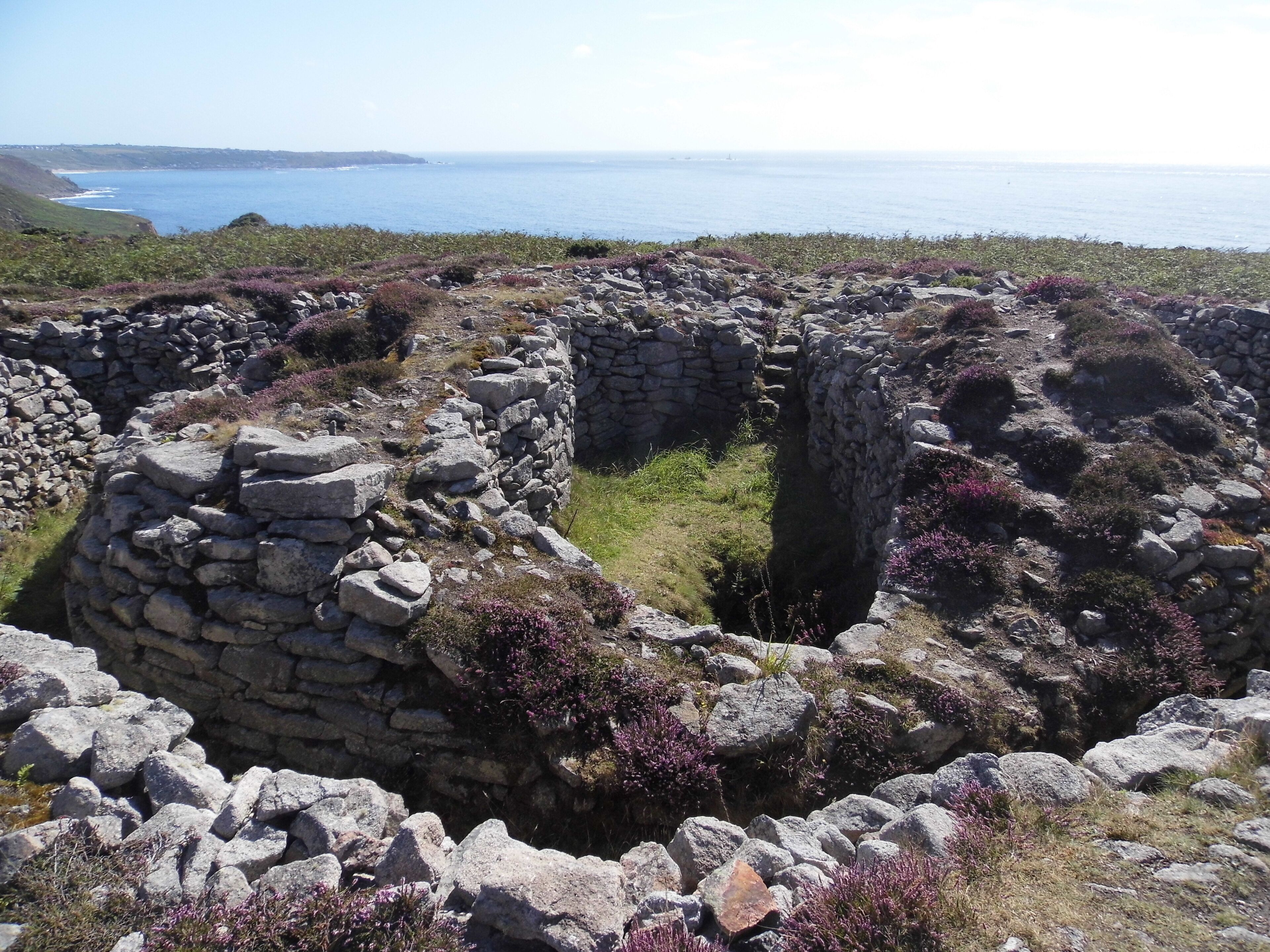 The Ballowall Barrow incorporating entrance grave, cairn, ritual pits and cists 420m WSW of Bollowal Farm Wikidata has entry Q17678450 with data related to this item.