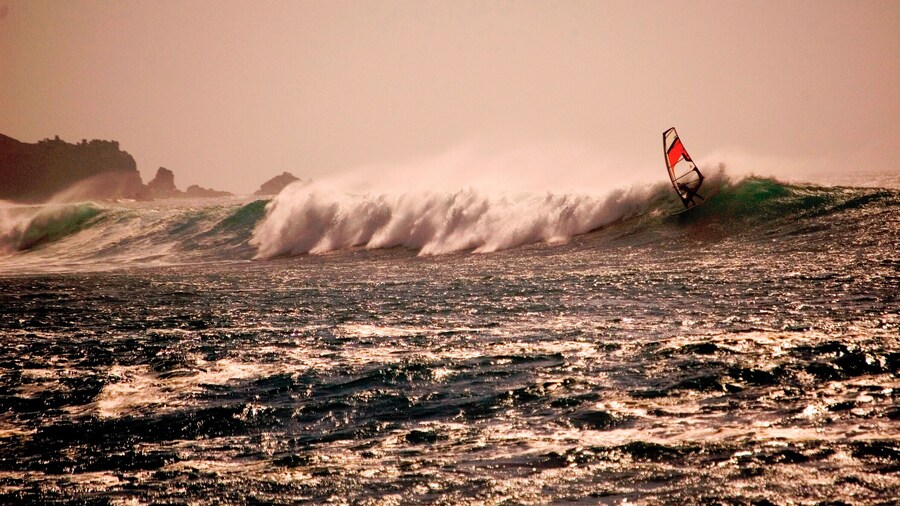 Less well known and therefore less crowded than neighbouring Sennen beach, Gwynver often provides excellent surfing conditions.