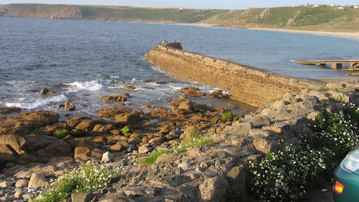 Sennen Cove breakwater, August 2005, from the car park