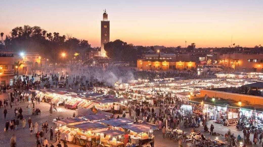 Hello everybody welcome to Morocco to visit the Imperial Cities of Morocco. The cities of Fez, Meknes, Marrakesh and Rabat are collectively known as the imperial cities, and have all, at some point in Morocco's history, been the capital; Rabat is the current holder. The cities of Fez, Meknes, Marrakesh and Rabat.
+info:⤵
www.enjoyingmorocco.com