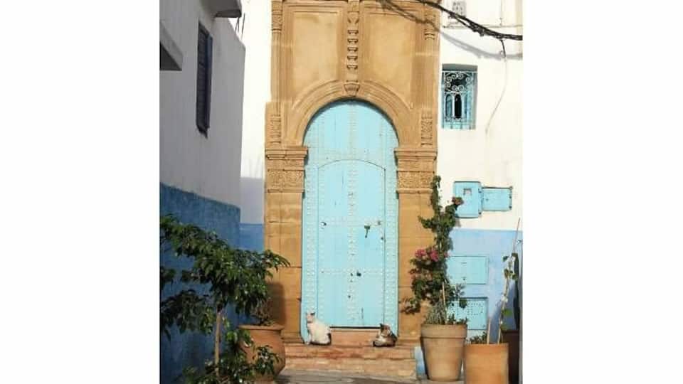 Alley way in Rabat. So many fun things to see.