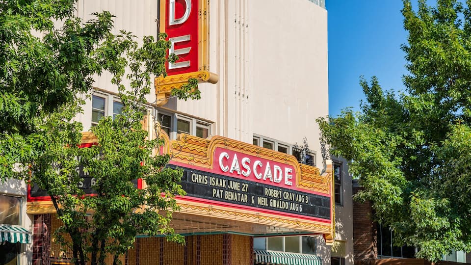 Redding showing signage