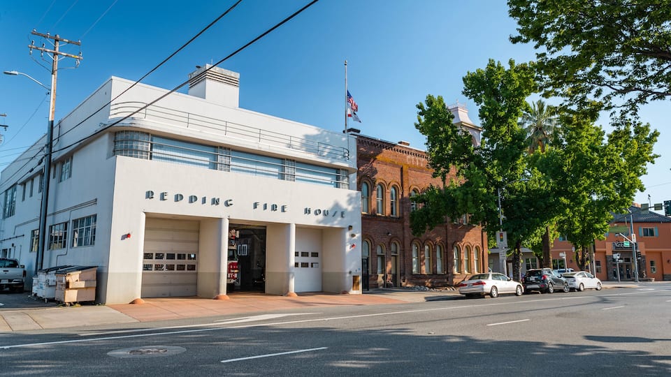 Redding showing signage