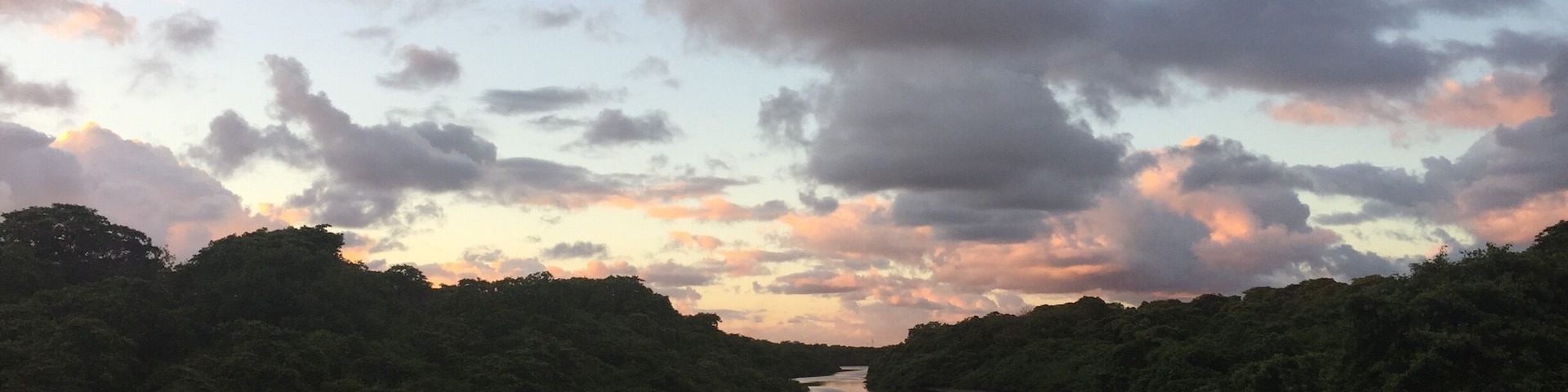 Mangue Town, Pina, Recife, PE, Brazil.
