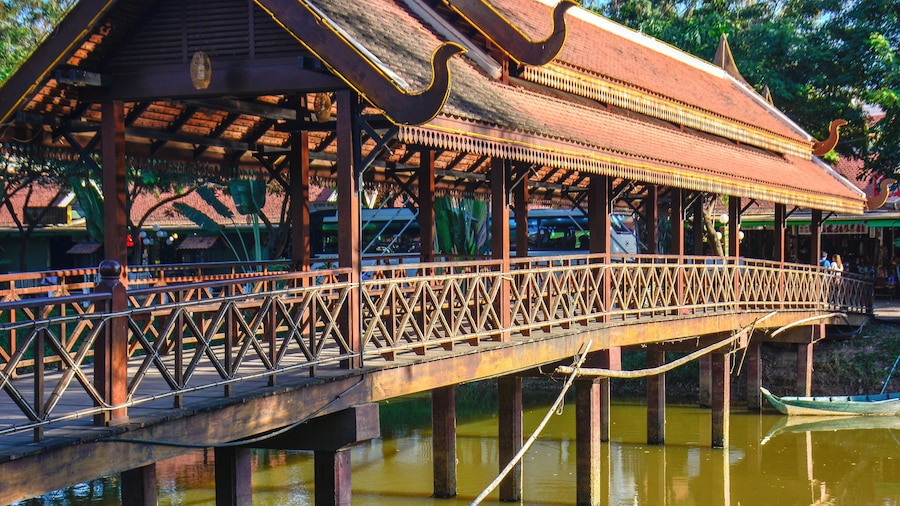 One of the many bridges over the Siem Reap river, near Artists and night market, Siem Reap, Cambodia #Details