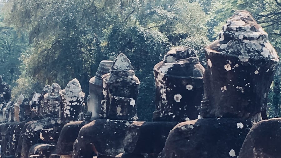 Here’s the back side of the Buddha’s on the other side of the roaf