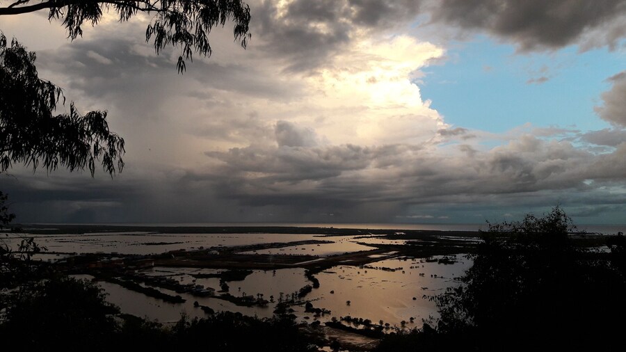 View from Thom Kron temple