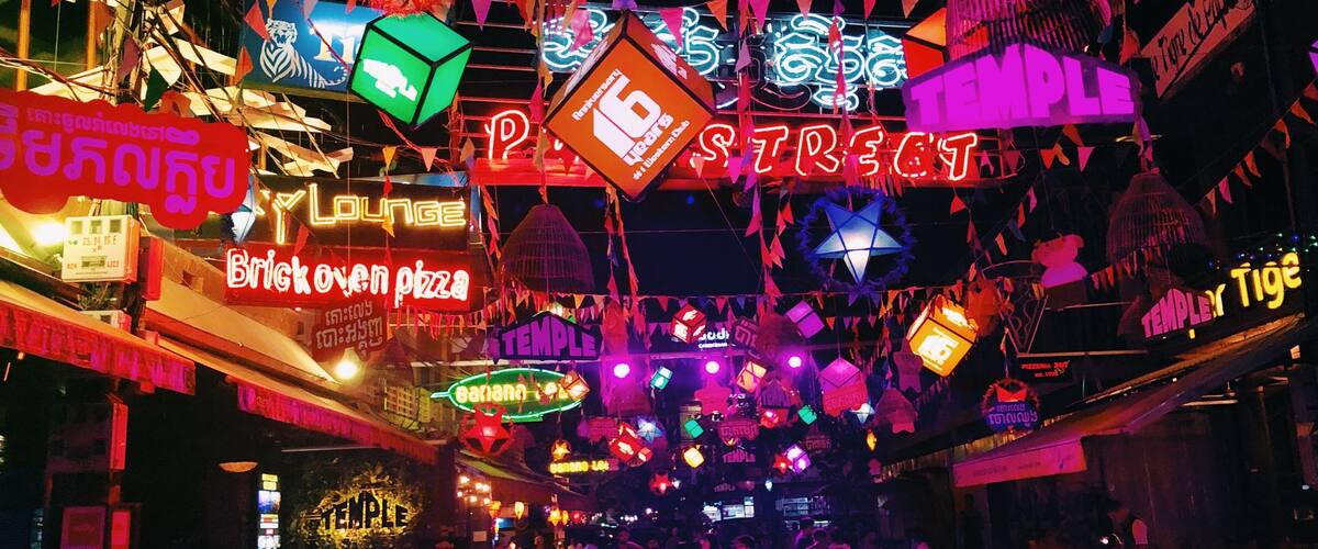 After a tiring temple-hopping day, party your heart out at Pub Street where everyone is welcome!
#LifeAtExpedia