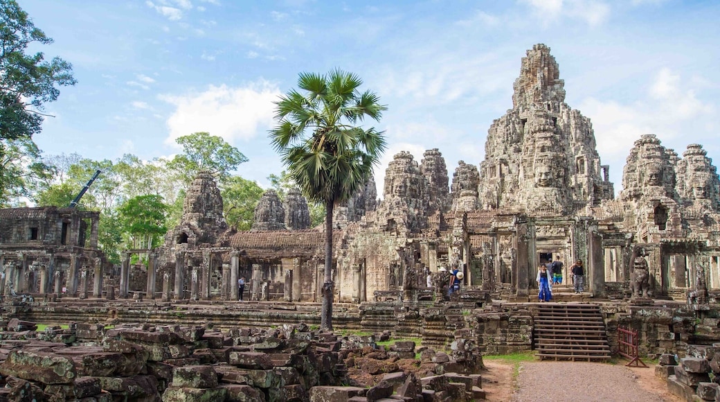 Beautiful Bayon Temple near Siem Reap, #Cambodia 🇰🇭
#LifeAtExpedia
#InStone