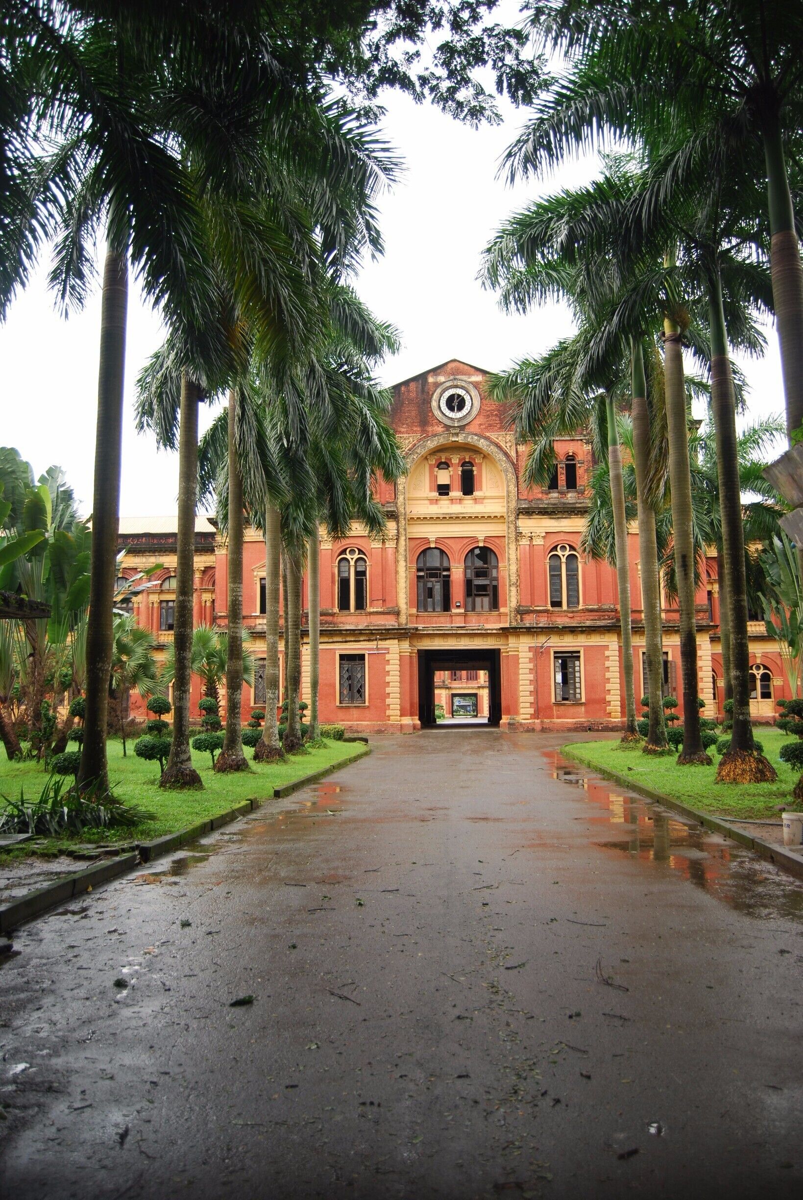 The Ministers Office building is gorgeous despite the decay. We walked around the large city-block size complex to see if we could get inside to no avail. This building is on a huge area of land and is strictly closed with gates, lock, and key. I would recommend you walk around it anyway because you get to see a lot of other colonial style buildings as well. Another great example of Bristish architecture in Yangon! 