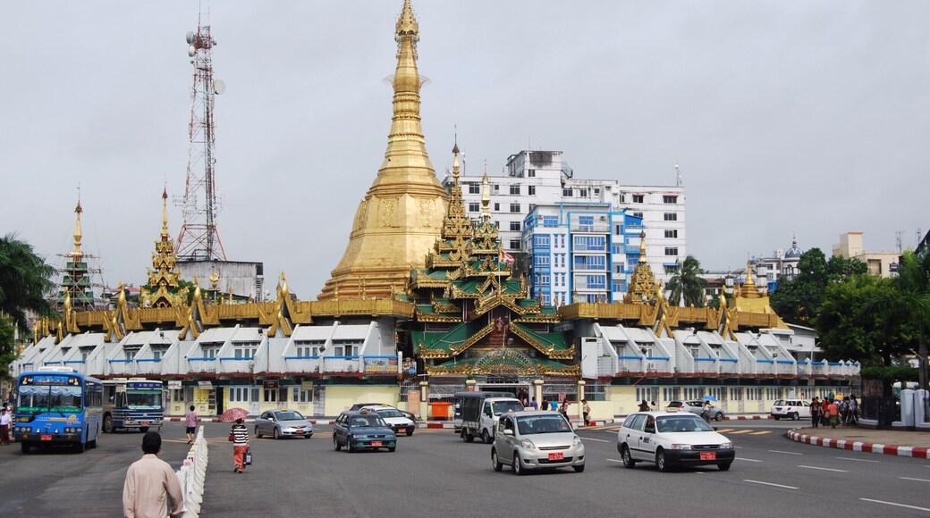Sole Pagoda sits in the middle of a round-a-bout. People say that all roads in Yangon lead to this pagoda although that is not technically true. It is an iconic and old pagoda in the heart of the city.