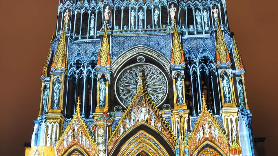 Images projected onto the facade of Reims cathedral in the summer of 2012