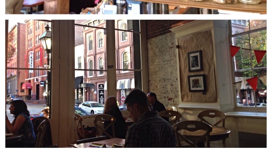 In the heart of Richmond is a great coffee house and restaurant. The Urban Farmhouse has great breakfasts and very good espresso drinks