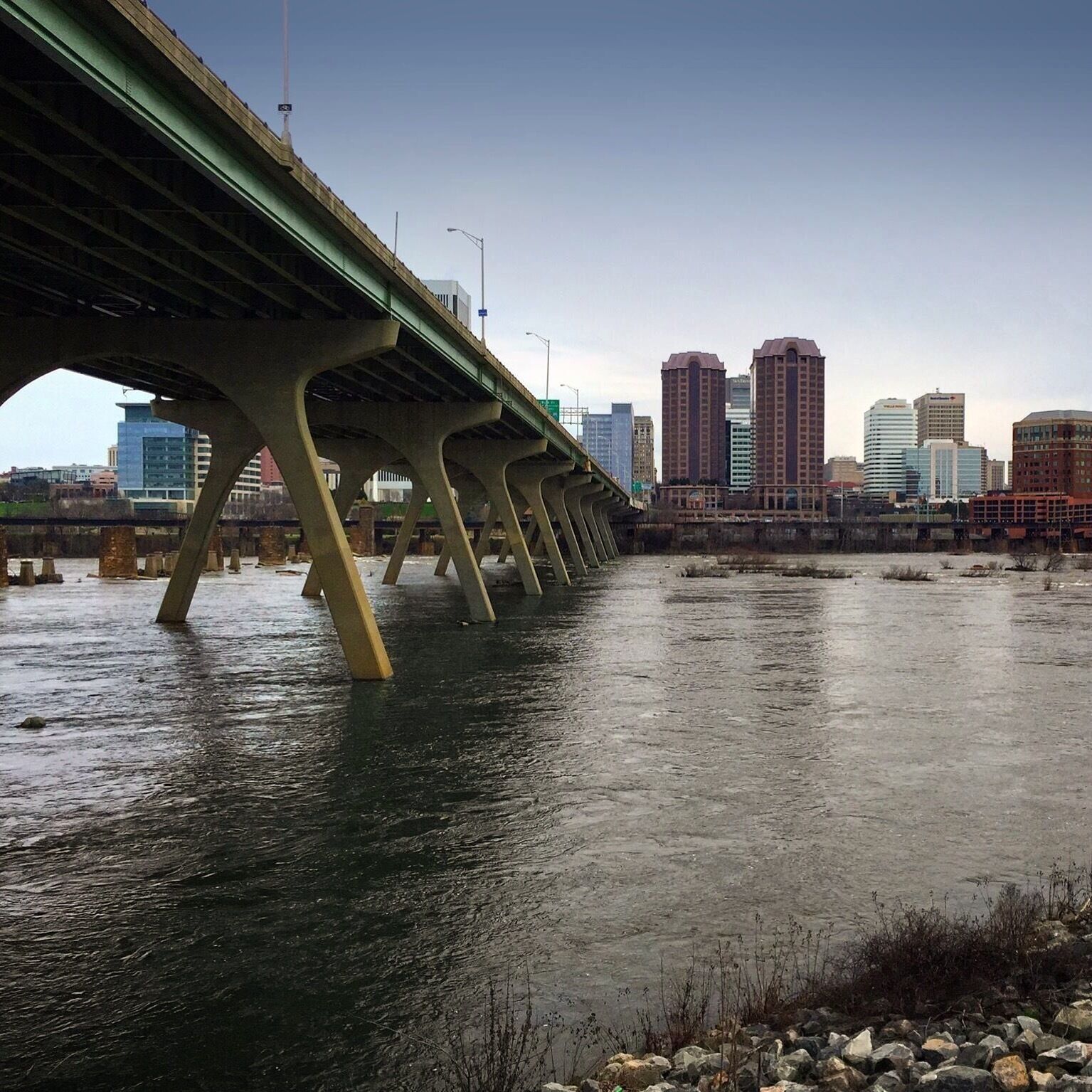 Nice hike with great views of the James River and the Richmond skyline.