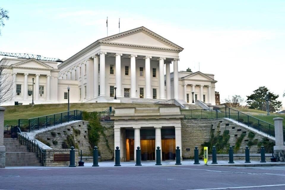 Really cool place located in the center of richmond.