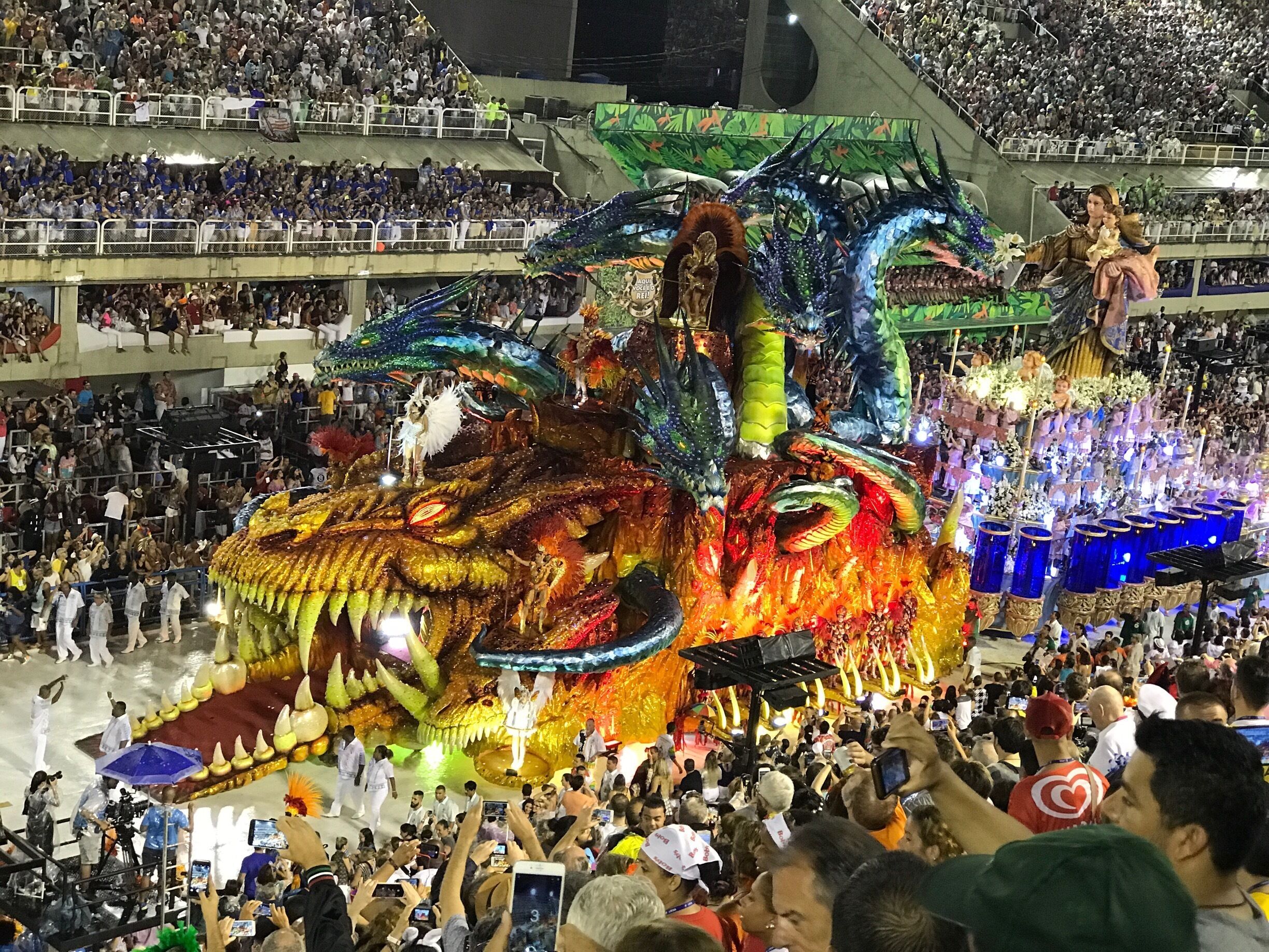 Hard to believe what people of Samba schools are creating 