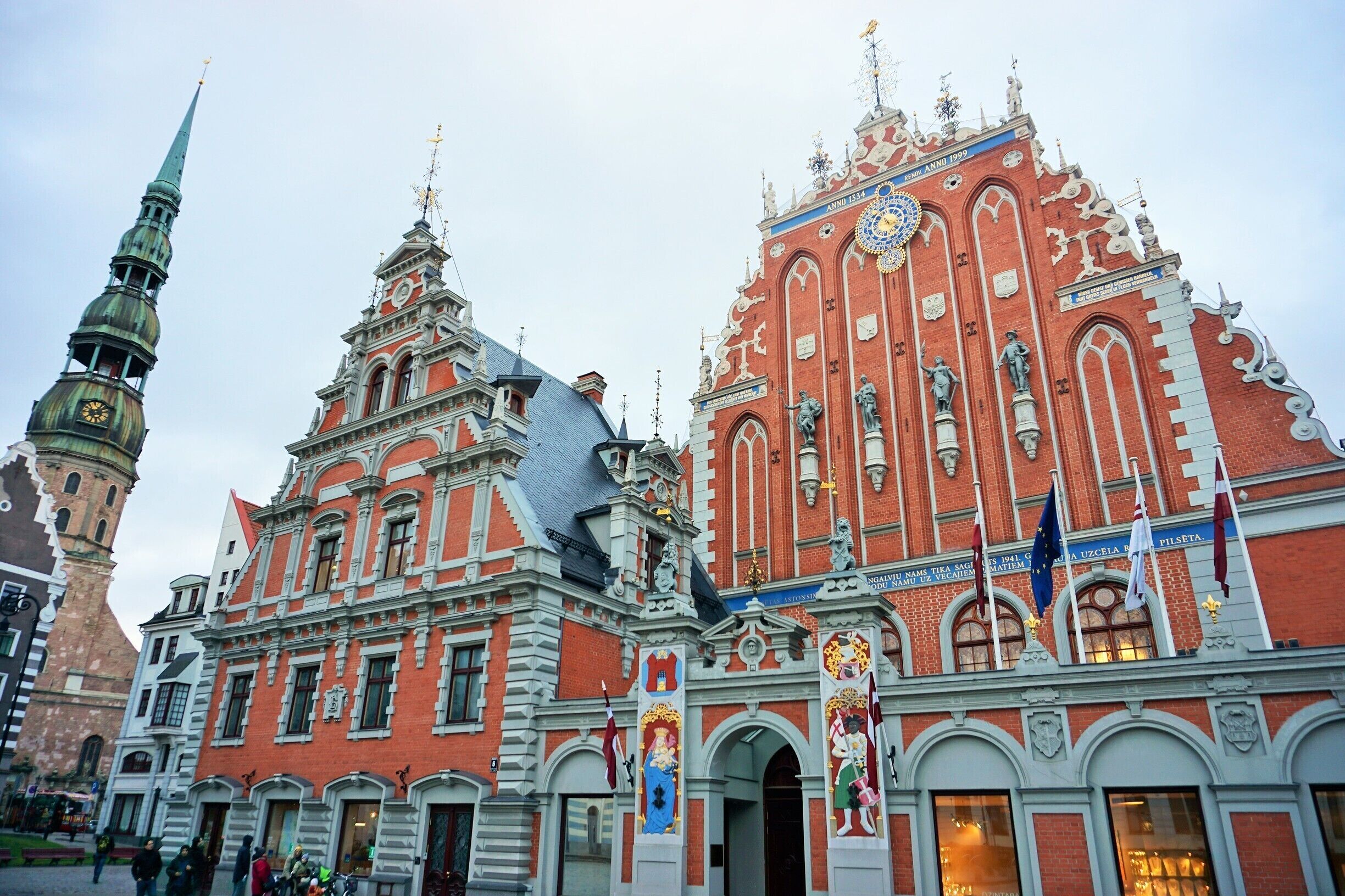 Riga is worth the detour for all the art-nouveau buildings. #riga #latvia #baltic #artnouveau