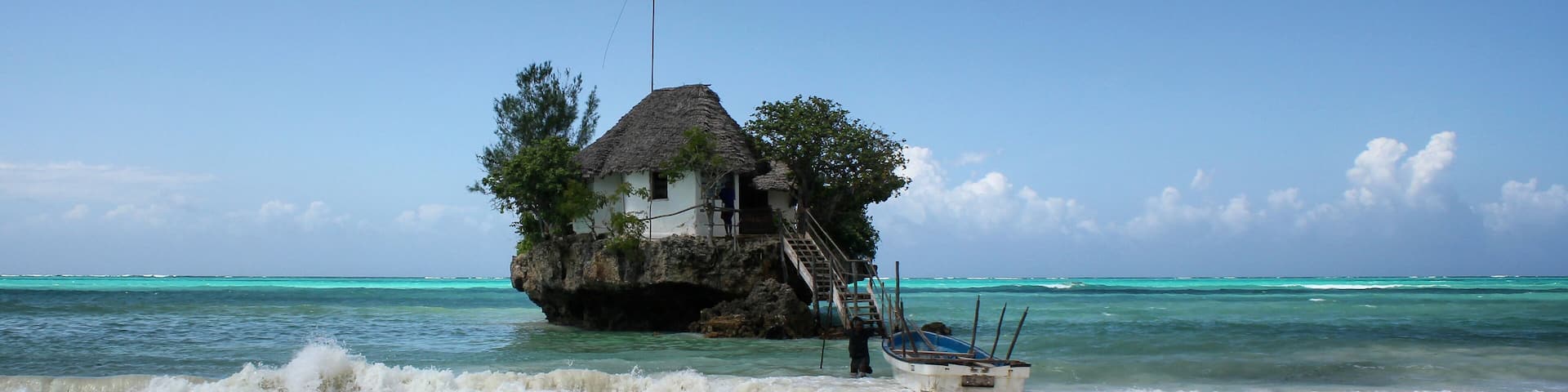 This restaurant will be sure to offer you a meal to remember. Excellent fresh pasta and seafood with seaview all around!
#WeLoveOurMarkets
#LifeAtExpedia
#Africa
#Zanzibar
#restaurant
#bucketlist
