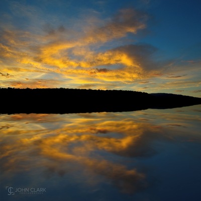 Check out these crazy, curled clouds!
#africa #southafrica #sunrise #reflection