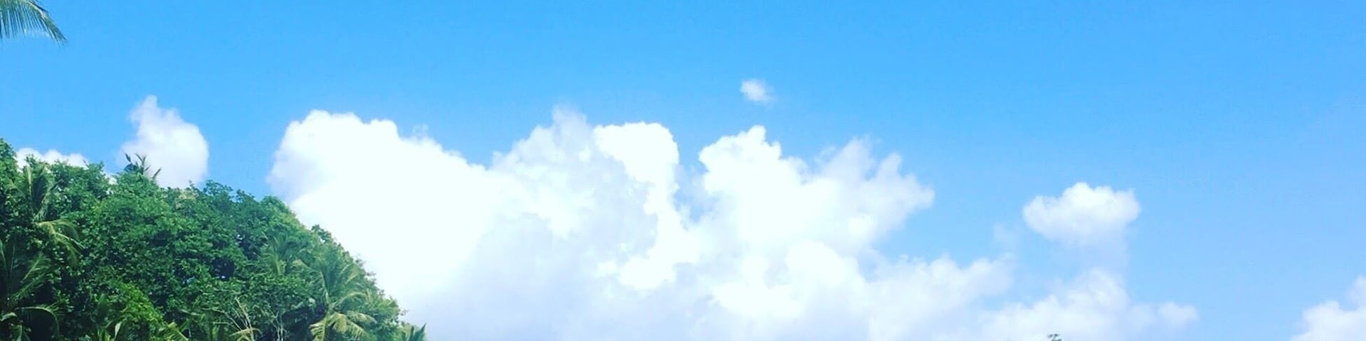 #LifeAtExpedia The most beautiful beach in Seychelles - so many secret spots to hide ☀️