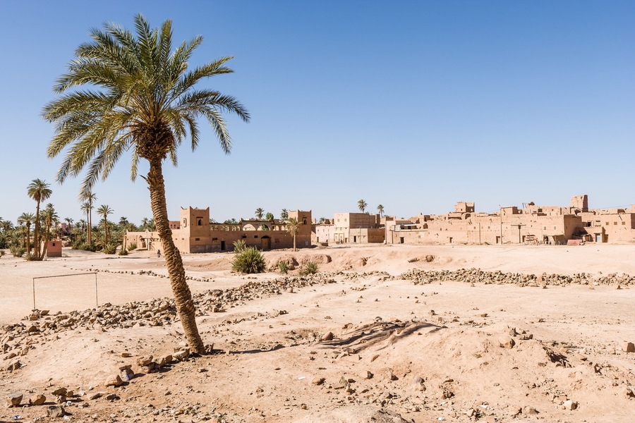 Foum Zguid at the N20, Morocco