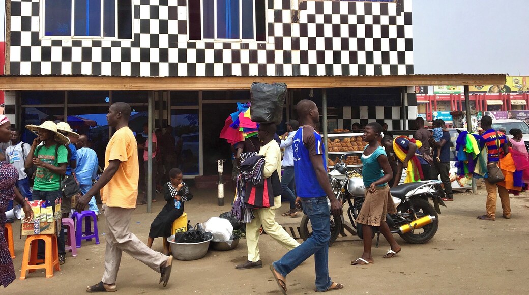 Markets in Accra are vibrant, unique, and lively. At these markets you can find fabrics, food, electronics, and even household items. When visiting be cautious of your surroundings, as pickpockets are very common. Some of the most popular markets in Accra are Madina Market, Makola Market, and Adenta Market. #Culture #Ghana #Accra #Africa