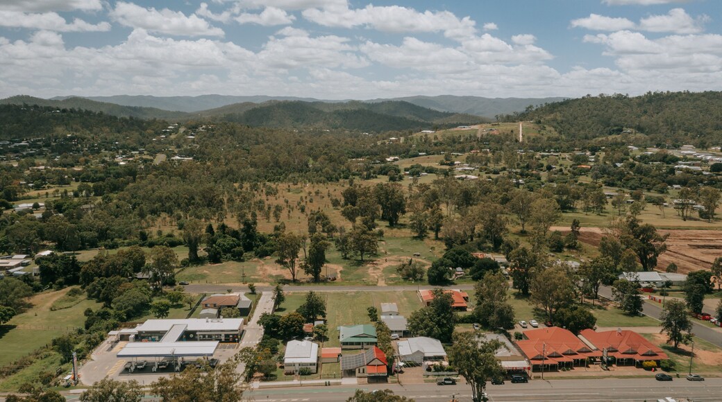 Fernvale featuring a small town or village and landscape views