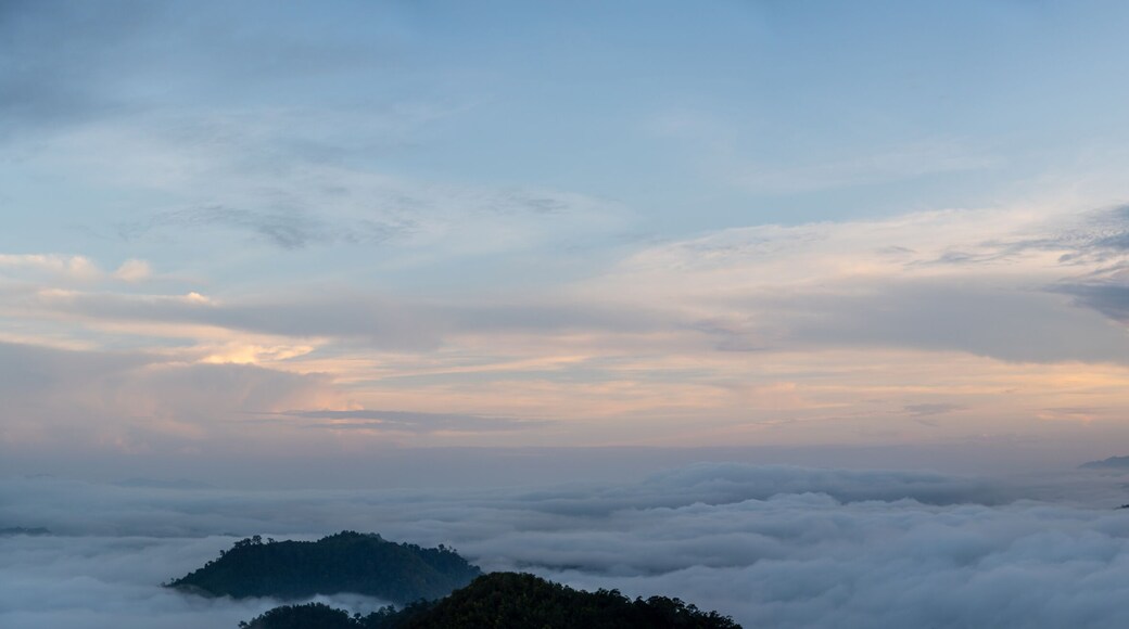 Panorama beautiful view of sea of mist at AyersWeng