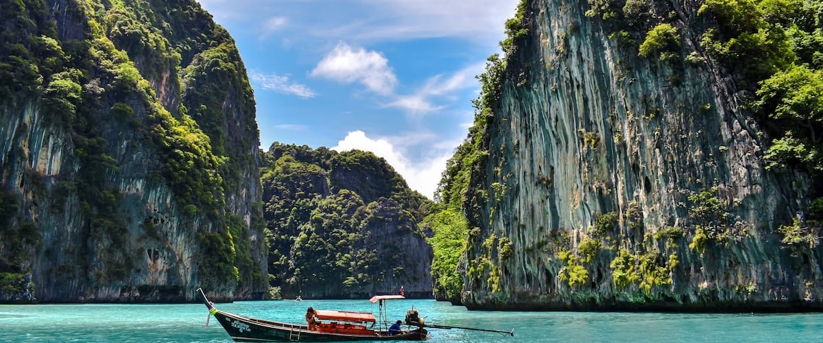 Flared sun and cotton candy clouds 🌴🌴
All pictures are on our instagram channel (link in bio)
#waterlust #bestof5