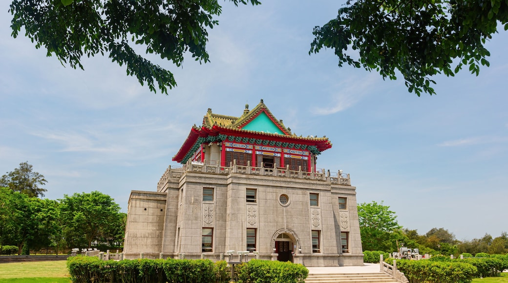 Sunny exterior view of the Juguang Tower