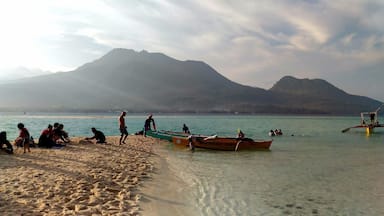 Mt. Hibok-Hibok as seen in White Island, Camiguin
I can't describe how beautiful Camiguin is, you just have to go there, see it and feel it! I always say 'one of my favorites' to every place I go to because I just love them all! Camiguin, being the second smallest island in the Philippines boasts not only of pristine white beaches but also of different delicacies! Definitely a must-go in Mindanao! #choosephilippines #beach #island #nature