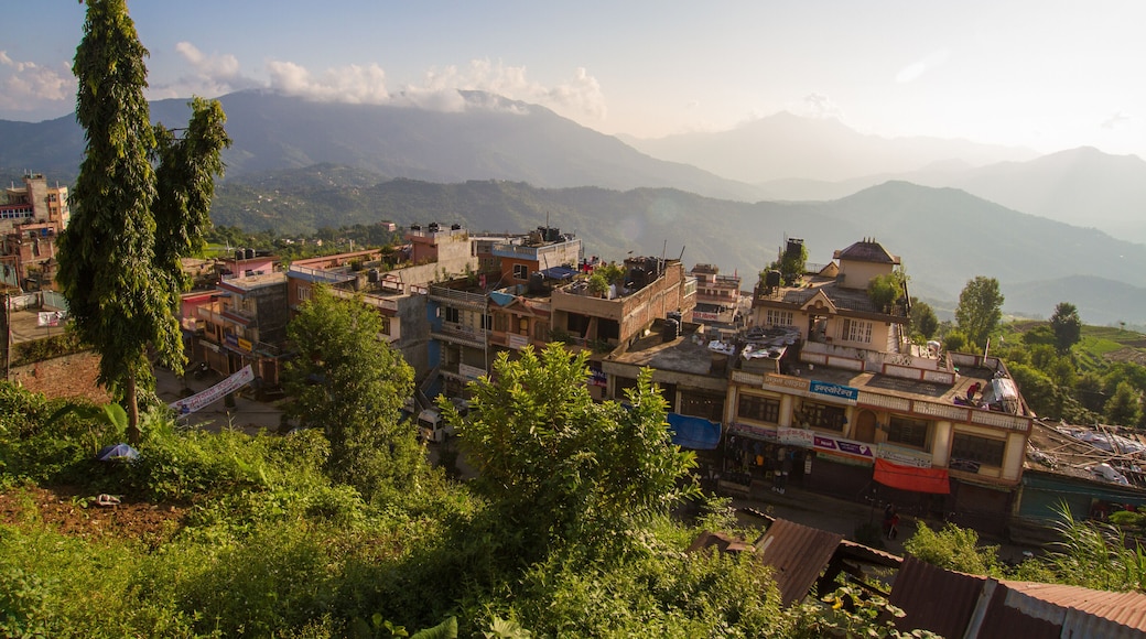 The town of Gorkha, Nepal 🇳🇵, as viewed from the post office. The whole town is perched on a sheer cliff overlooking a beautiful valley.
#LifeAtExpediaGroup