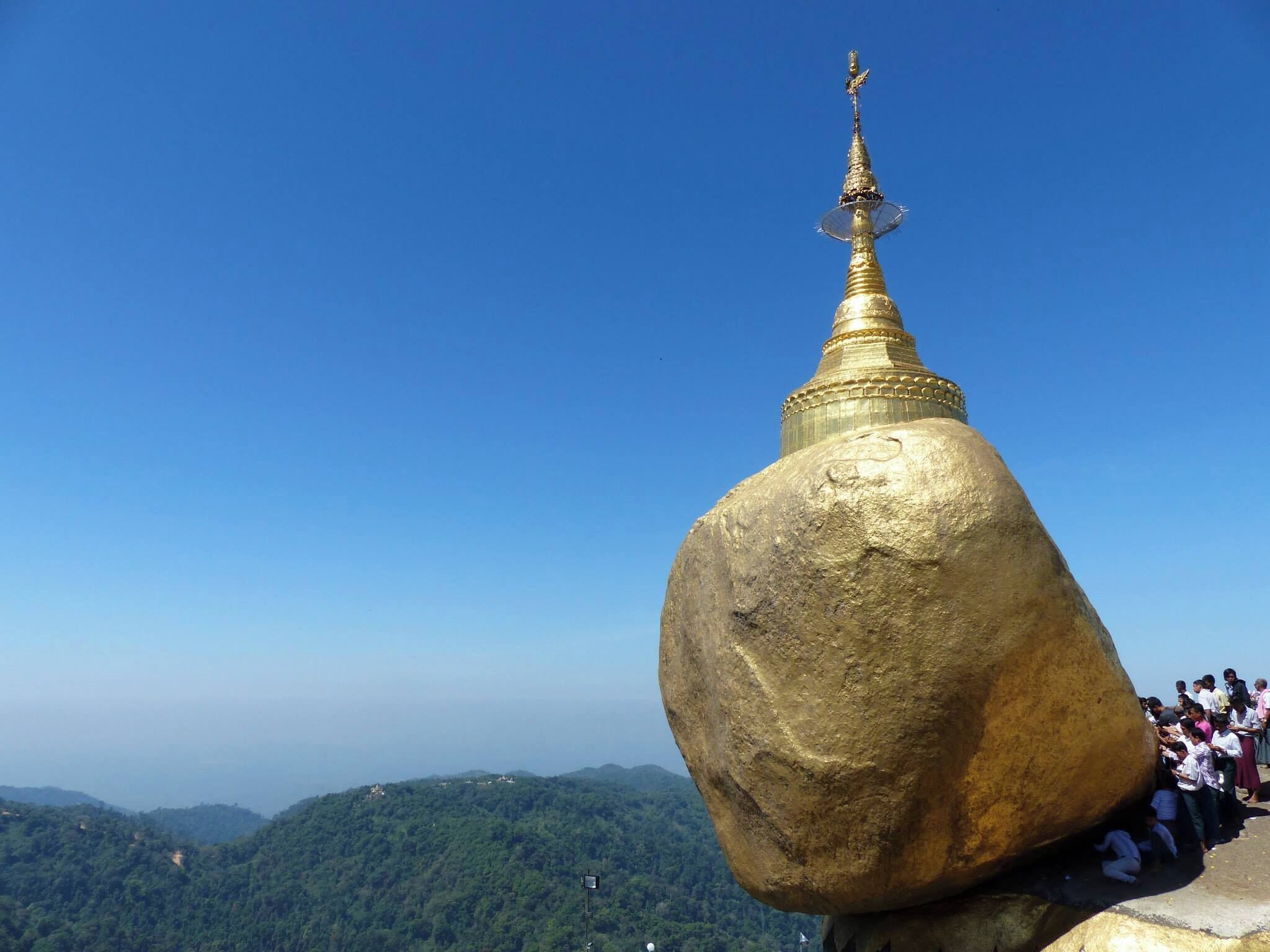 Kyaiktiyo Pagoda, Mon State, #Myanmar