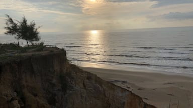 Sunset at Tusan Beach, Miri.