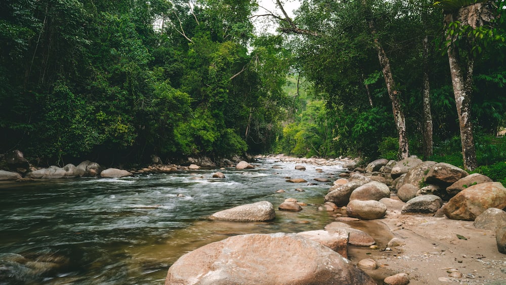 River flowing from upstream at Sungai Kampar, Gopeng, Perak.
