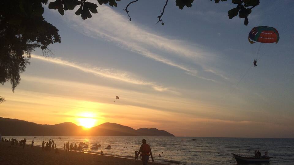 Beautiful sunset here in Batu Ferringhi, Penang.