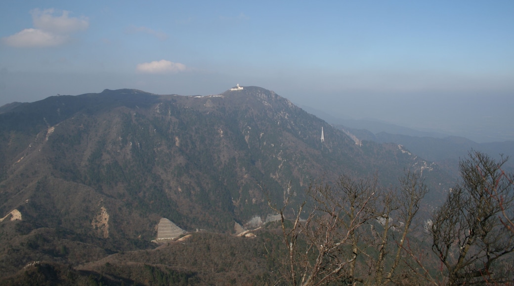 鎌ヶ岳山頂から