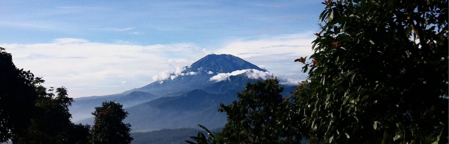 Ungaran Mt. from candi