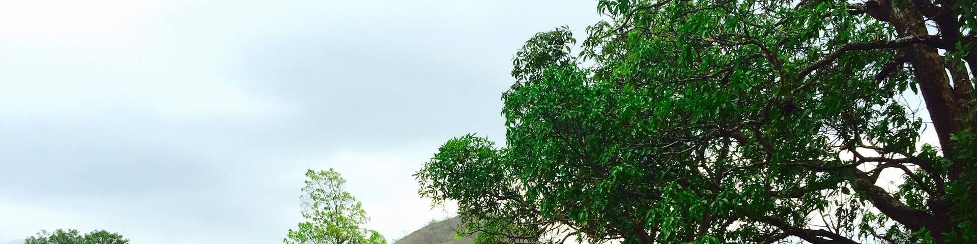 The beautiful Ramdas Pathar is close to Mahad, Dist.Raigad, Maharashtra. It's a mountain top Plateau connected to the great saint Ramdas Swami. Bikers can have amazing fun riding in and around this area as a huge Ghat connecting Pune and Raigad passes near Ramdas Pathar.