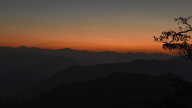 Sunrise in the lesser himalayas