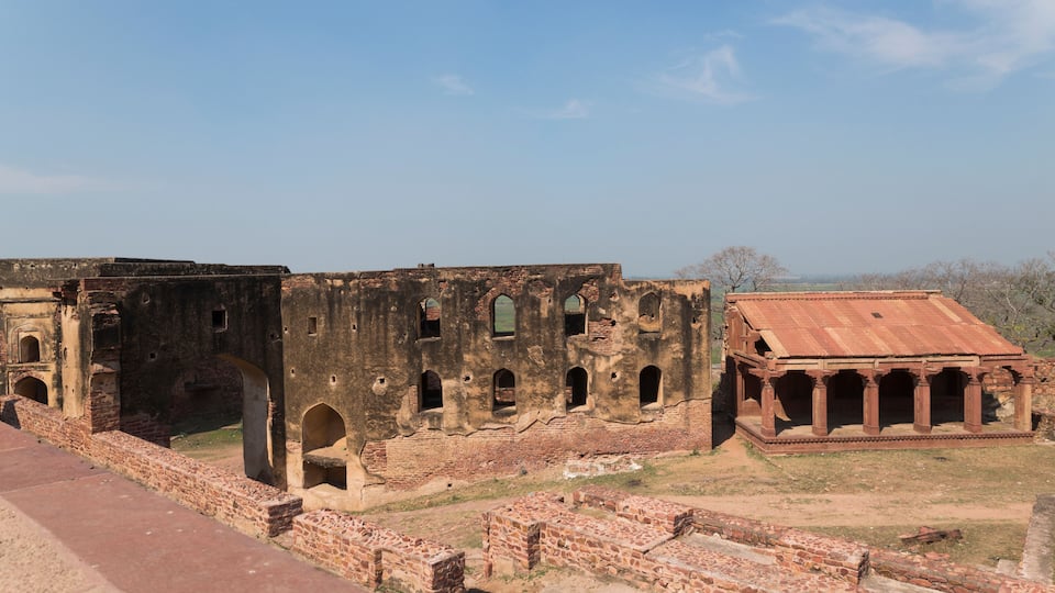 Fatehpur_Caravan Serai