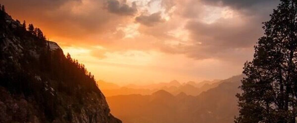 Just below Dhel Tatch, this ledge is three days' walk from civilization and provides some stunning views of the Himalayas
