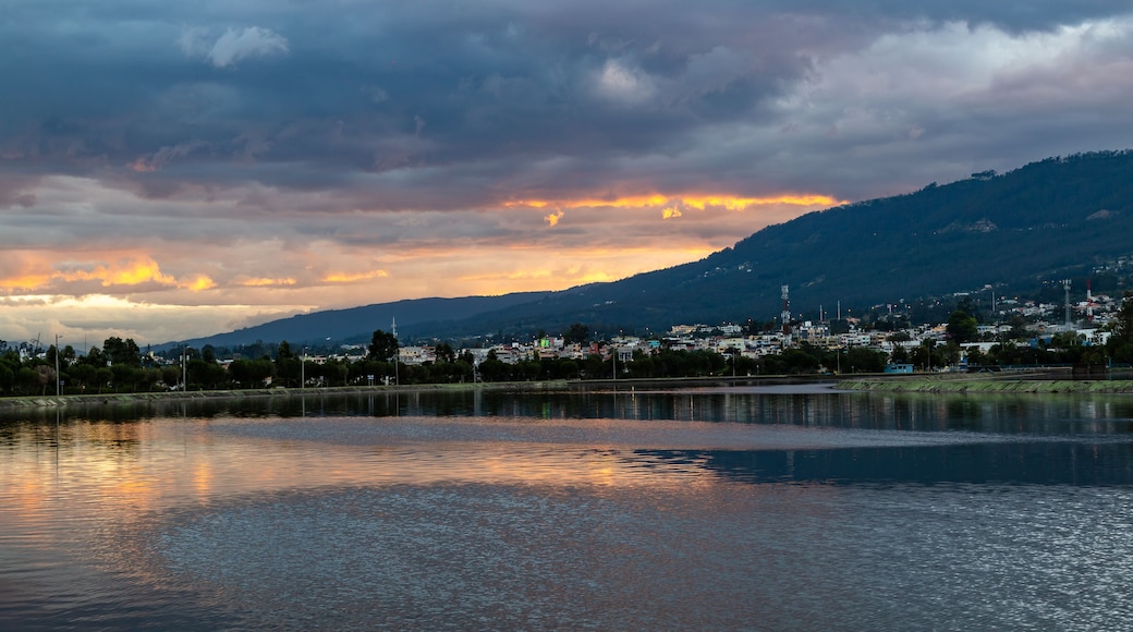 Dramatic sunset in Cumbayá