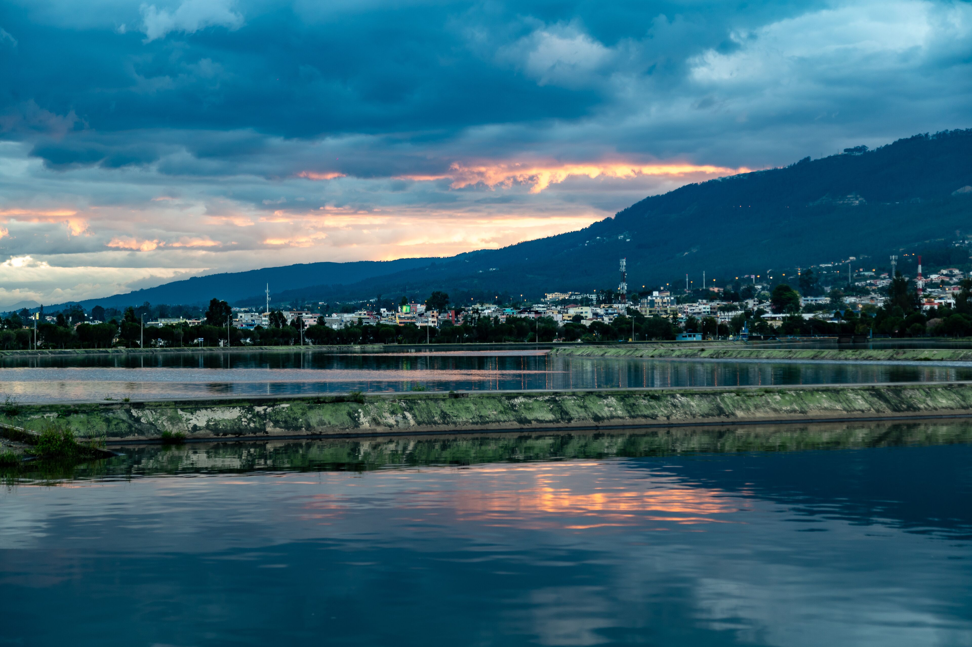 Dramatic sunset in Cumbayá