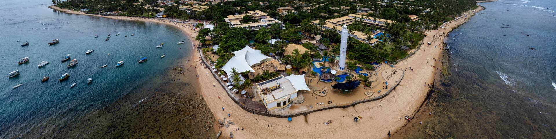 Imagem aérea da praia da Praia do Forte, municÃpio de Camaçari, Bahia, Brasil
