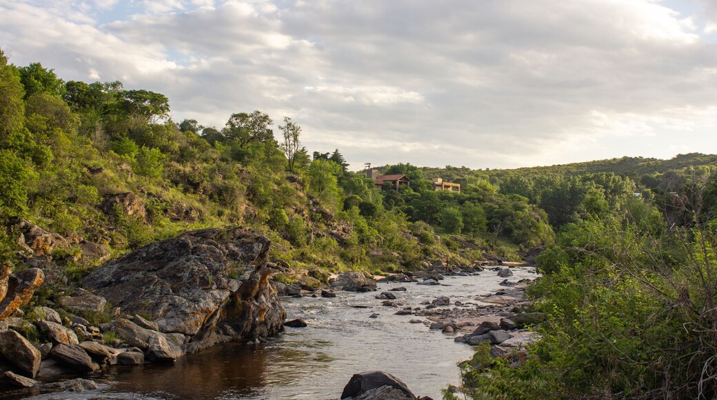 Landscape of river and mountains of Villa Carlos Paz, Argentina (Icho Cruz)