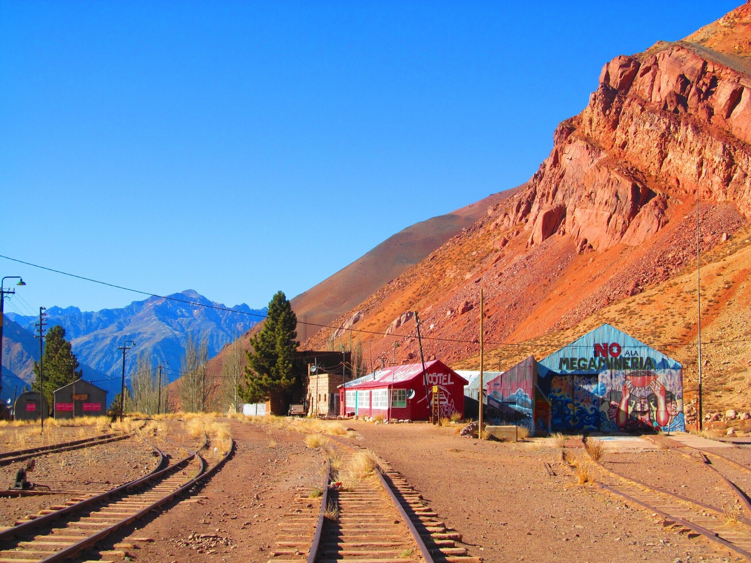 Trasandino historic train station, inaugurated in 1910. This train joined the city of Mendoza with the Chilean city Los Andes till 1984. This train travelled at 3176 mts asl. #colorful
